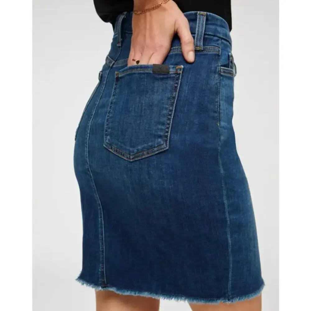 7 For All Mankind Women's Blue Denim Mini Pencil Skirt Size 2 Cabincore Normcore